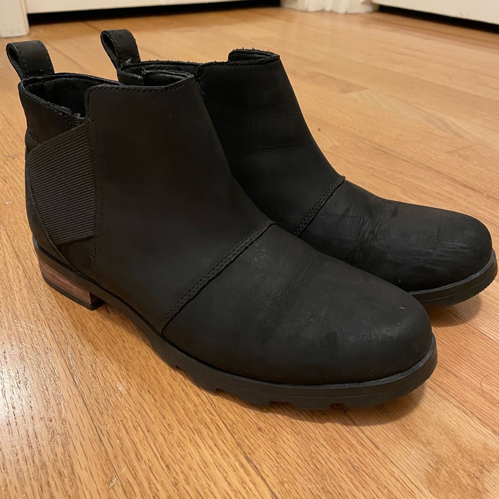 Sorel Emelia Chelsea ankle boot